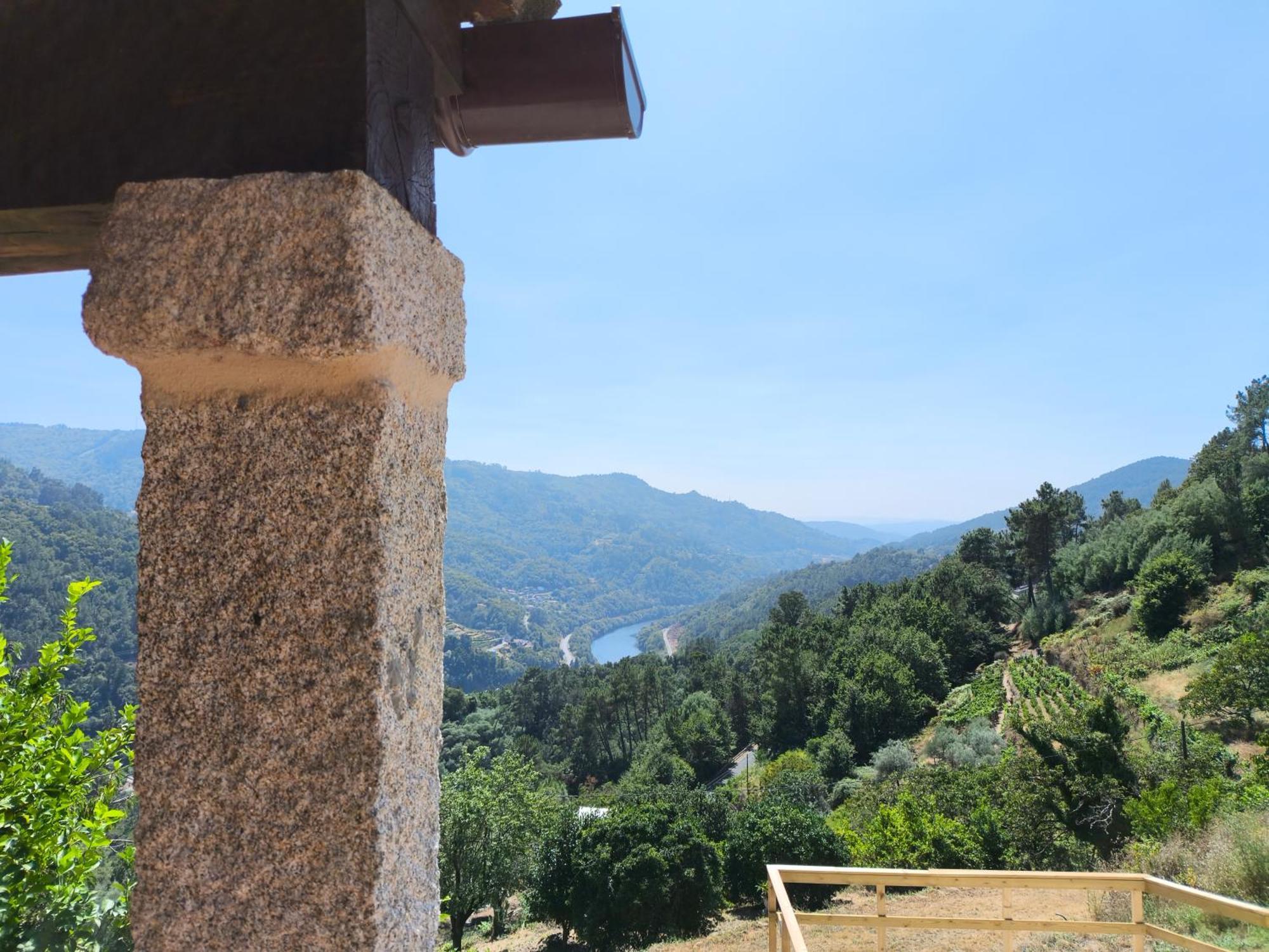 Xiravai-Ribeira Sacra Villa Peares Exterior photo