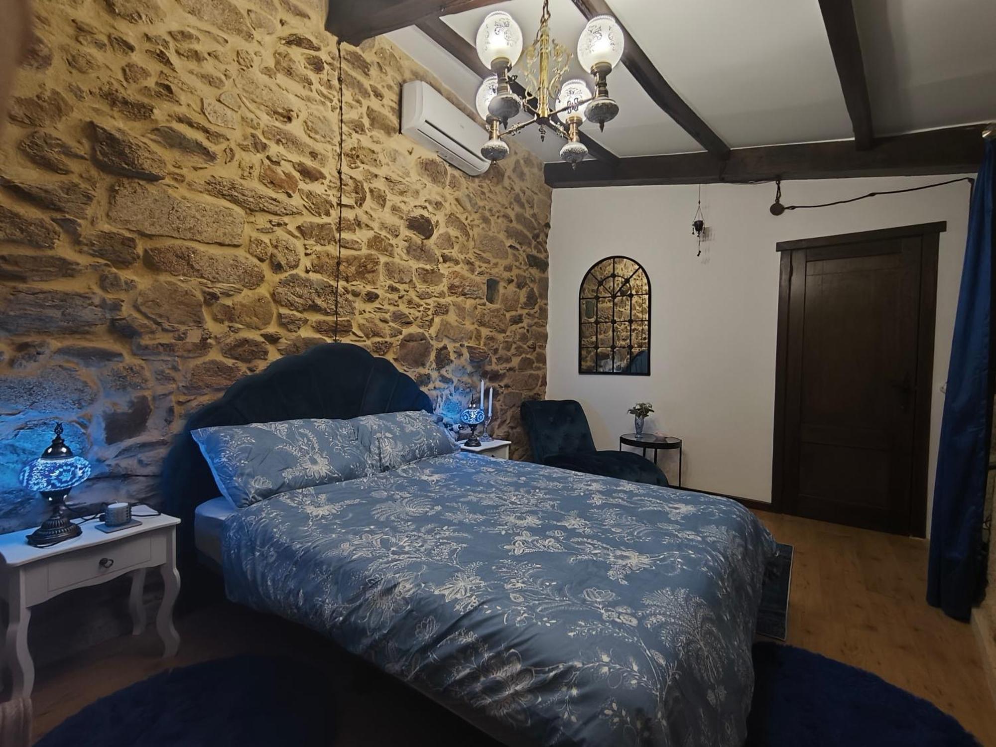 Xiravai-Ribeira Sacra Villa Peares Exterior photo